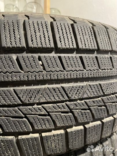 Firemax FM805+ 215/55 R17 98