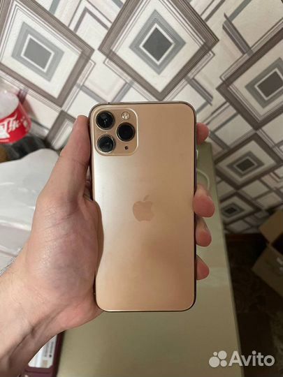 iPhone 11 Pro, 64 ГБ