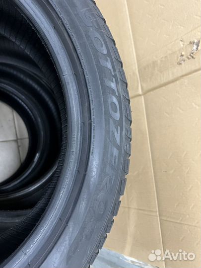 Pirelli Winter Sottozero 3 245/45 R19 102V