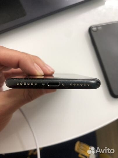 Телефон iPhone 7 128gb