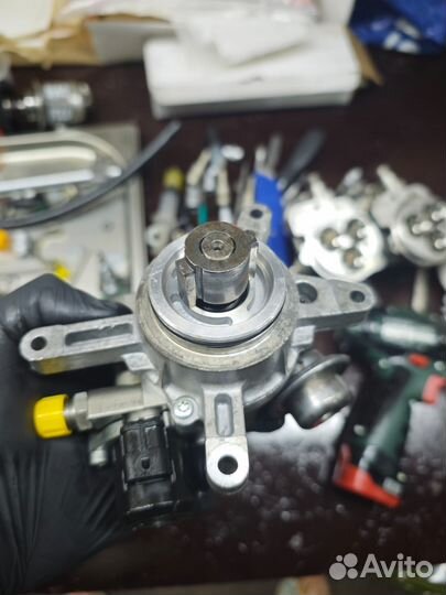 Топливный Насос тндв Porsche 4.8 атмосферный