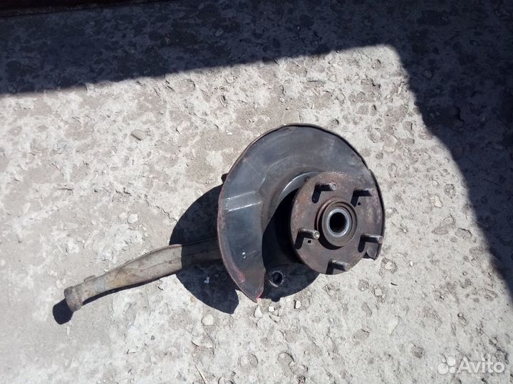 Ступица передняя левая Honda CR-V RD1