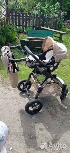 Детская коляска 3 в 1