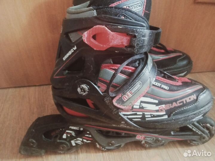 Роликовые коньки