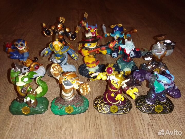 Фигурки для игры 