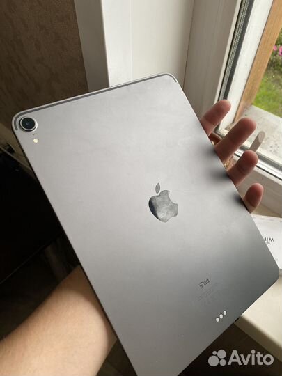 iPad pro 11 2018 64gb 11