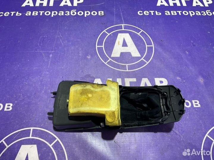 Накладка МКПП Kia Rio 2 JB G4EE 2010