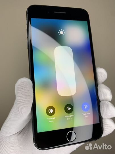 iPhone 8 Plus, 64 ГБ