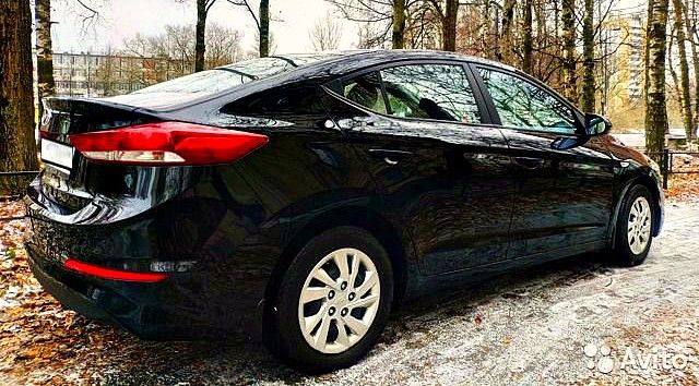 Hyundai Elantra: фото владельца