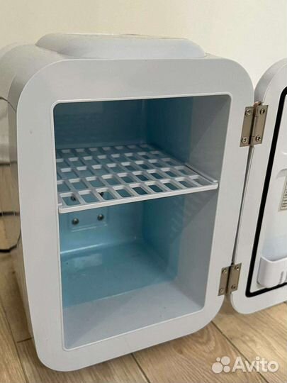 Холодильник для косметики