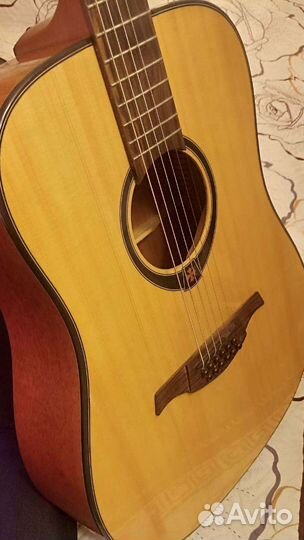 12 струнная гитара