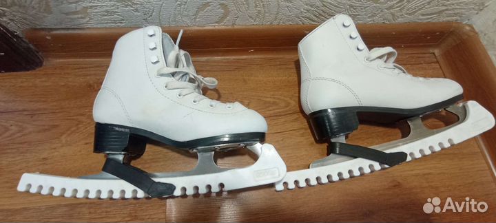 Коньки фигурные