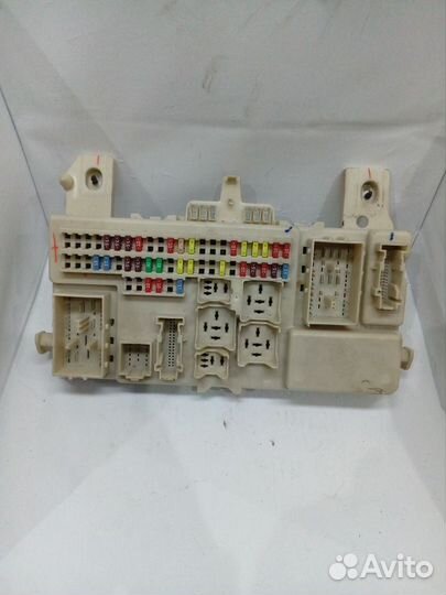 Блок предохранителей салонный Мазда 3 BK