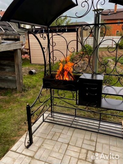 Мангал со столиком