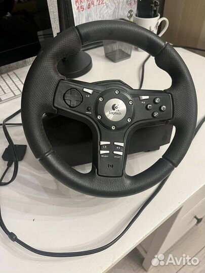 Руль с педалями для компьютерных игр