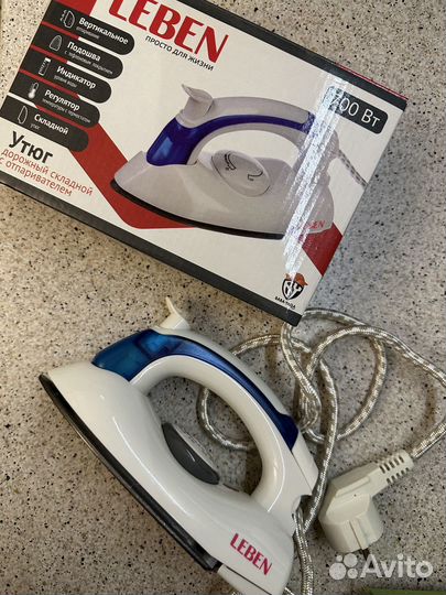 Утюг дорожный