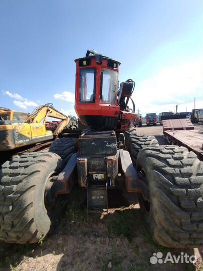 Komatsu 951 6WD