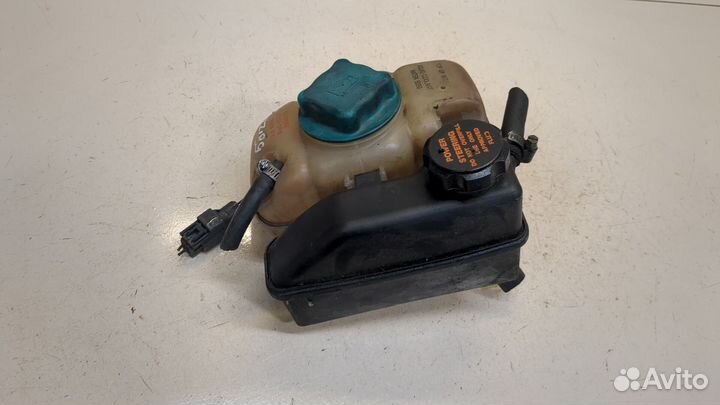 Бачок расширительный Volvo XC70, 2004