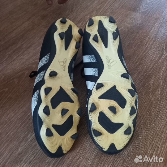 Бутсы adidas predator