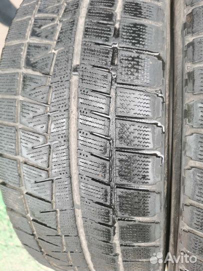 Bridgestone Blizzak Revo GZ 225/40 R18 88S