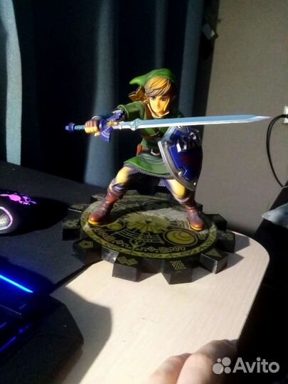 Фигурка Линка