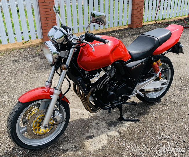 Honda CB 400 SF