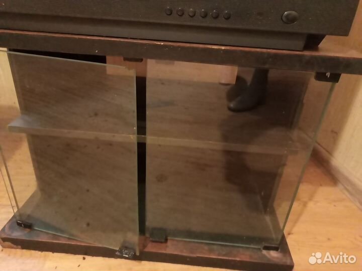 Тумба под телевизор