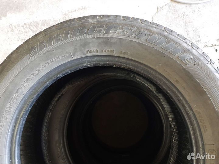 Bridgestone Dueler H/P 215/65 R16 98H