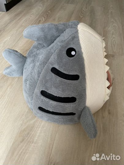 Лежанка для собак и кошек