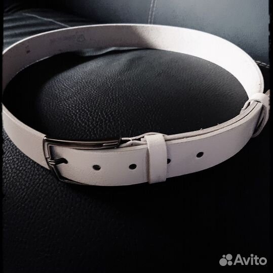 Ремень кожаный белый