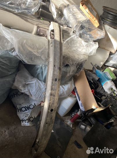 Усилитель бампера audi a4 b5