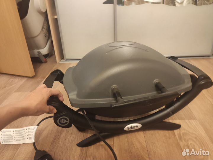 Электрический гриль Weber