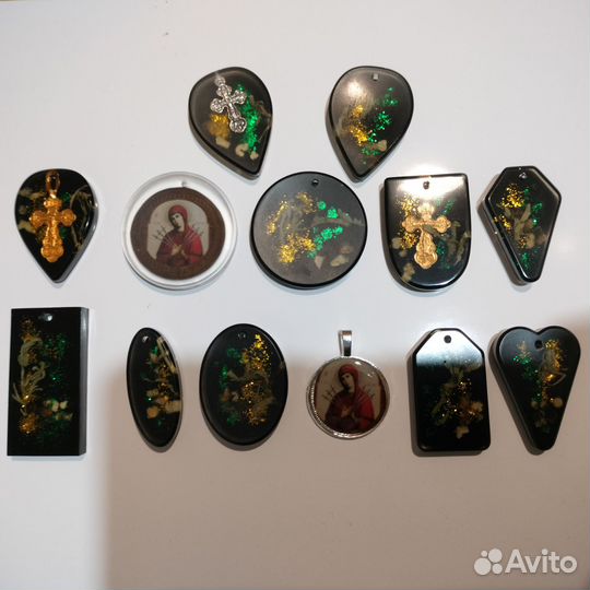 Свечи с полынью и подвески