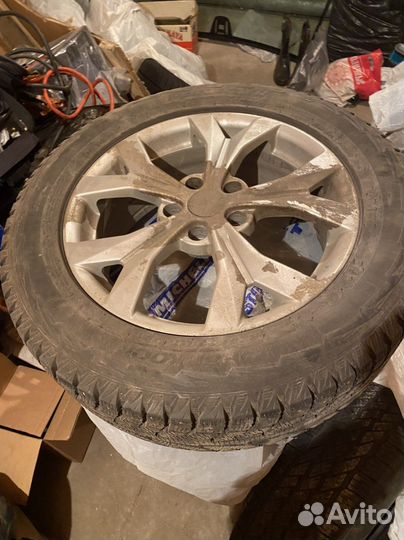 Hankook AH11 225/60 R16