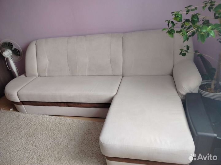 Угловой диван