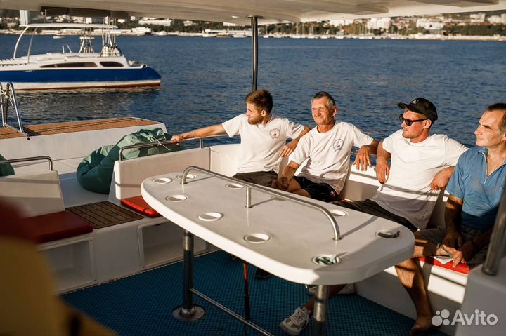 Аренда яхты, морские прогулки