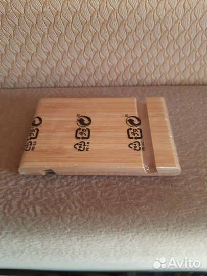 Подставка для смартфона IKEA Икеа Бергенес бамбук