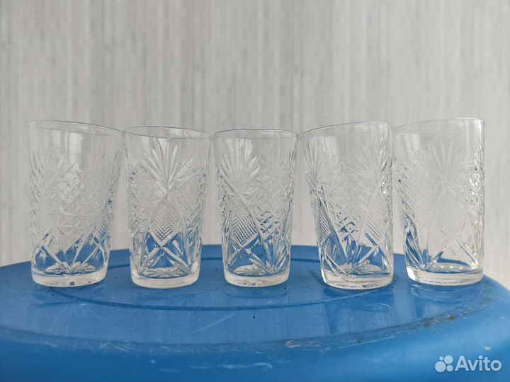 Бокалы, стопки, молочник, стаквеы