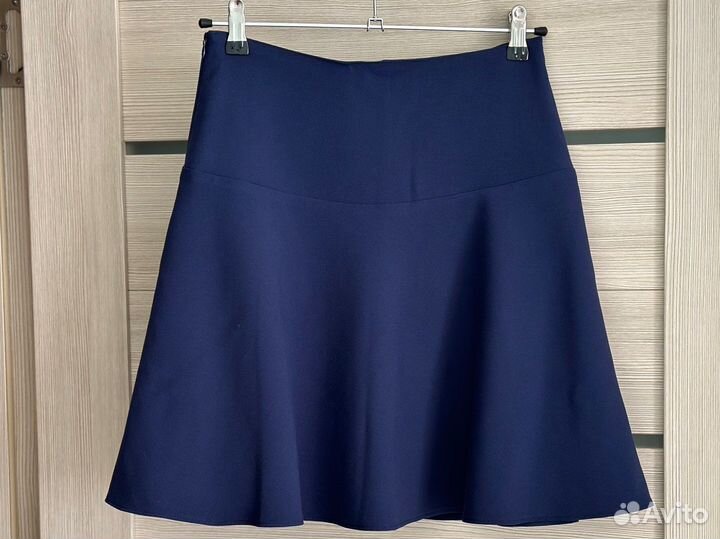 Женская новая юбка Benetton (40)