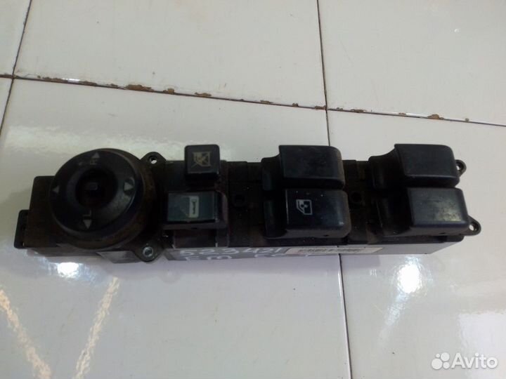 Блок управления стеклоподъемниками