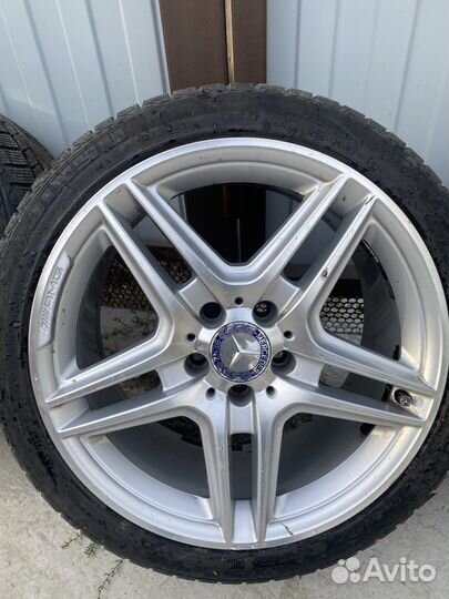 Зимний комплект колес на mercedes r18