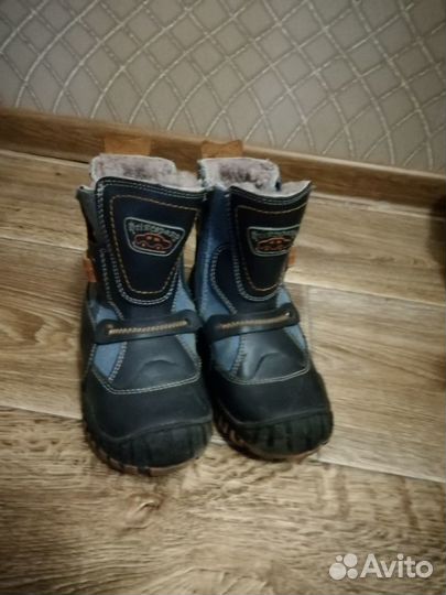 Продам сапожки зимние