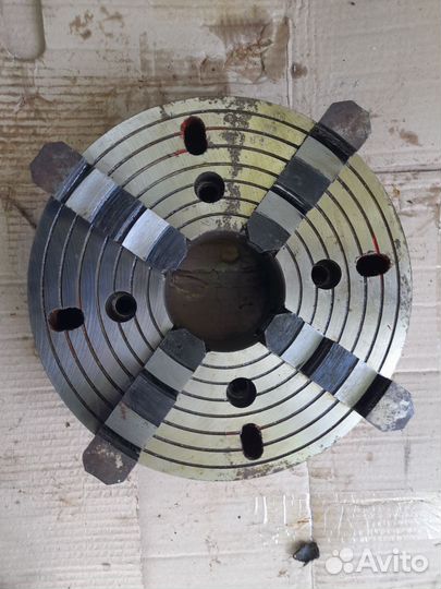 Токарный патрон 320