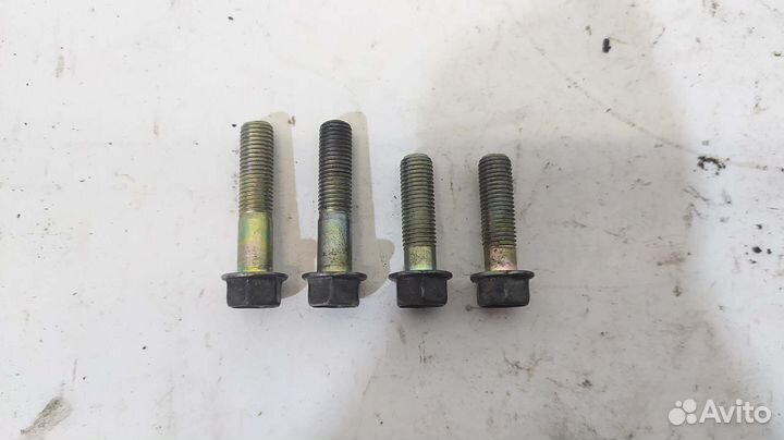 Болт компрессора кондиционера honda Civic EU1 01-0