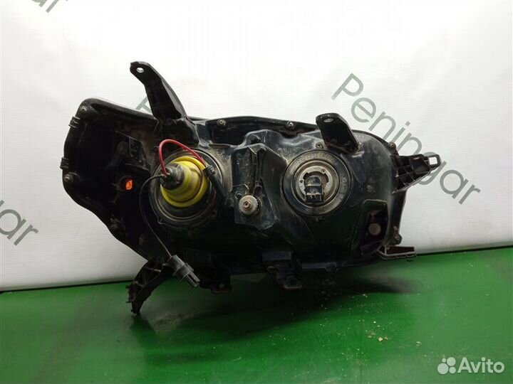 Фара передняя левая Toyota 4Runner GRN285 1GR-FE