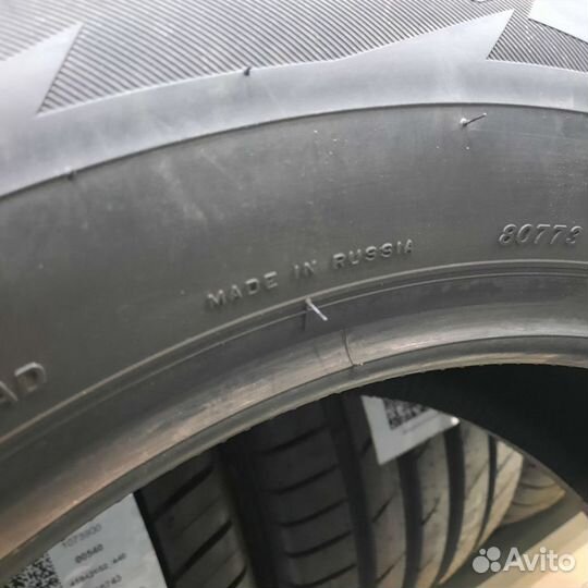 Bridgestone Blizzak Spike-02 SUV 225/60 R18 104T