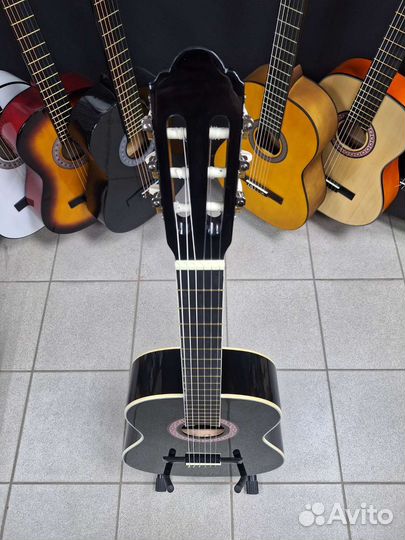Классическая гитара 4/4