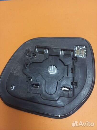 Зеркальный элемент правый Peugeot 4007