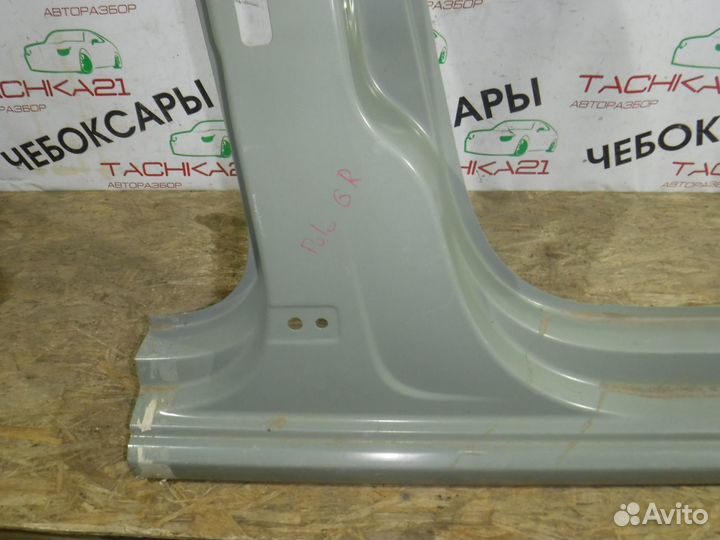 Стойка центральная правая VW Polo (2011-2021)