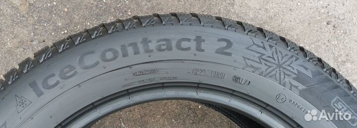 Continental IceContact 2 SUV 255/55 R18